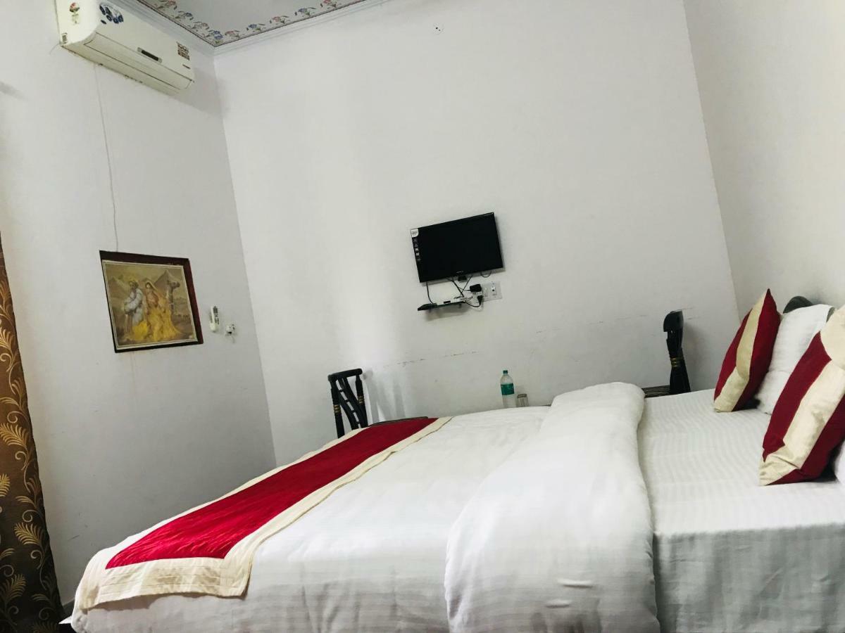 Hotel Green Haveli - A Heritage And Hill View Hotel , Pushkar Exterior photo